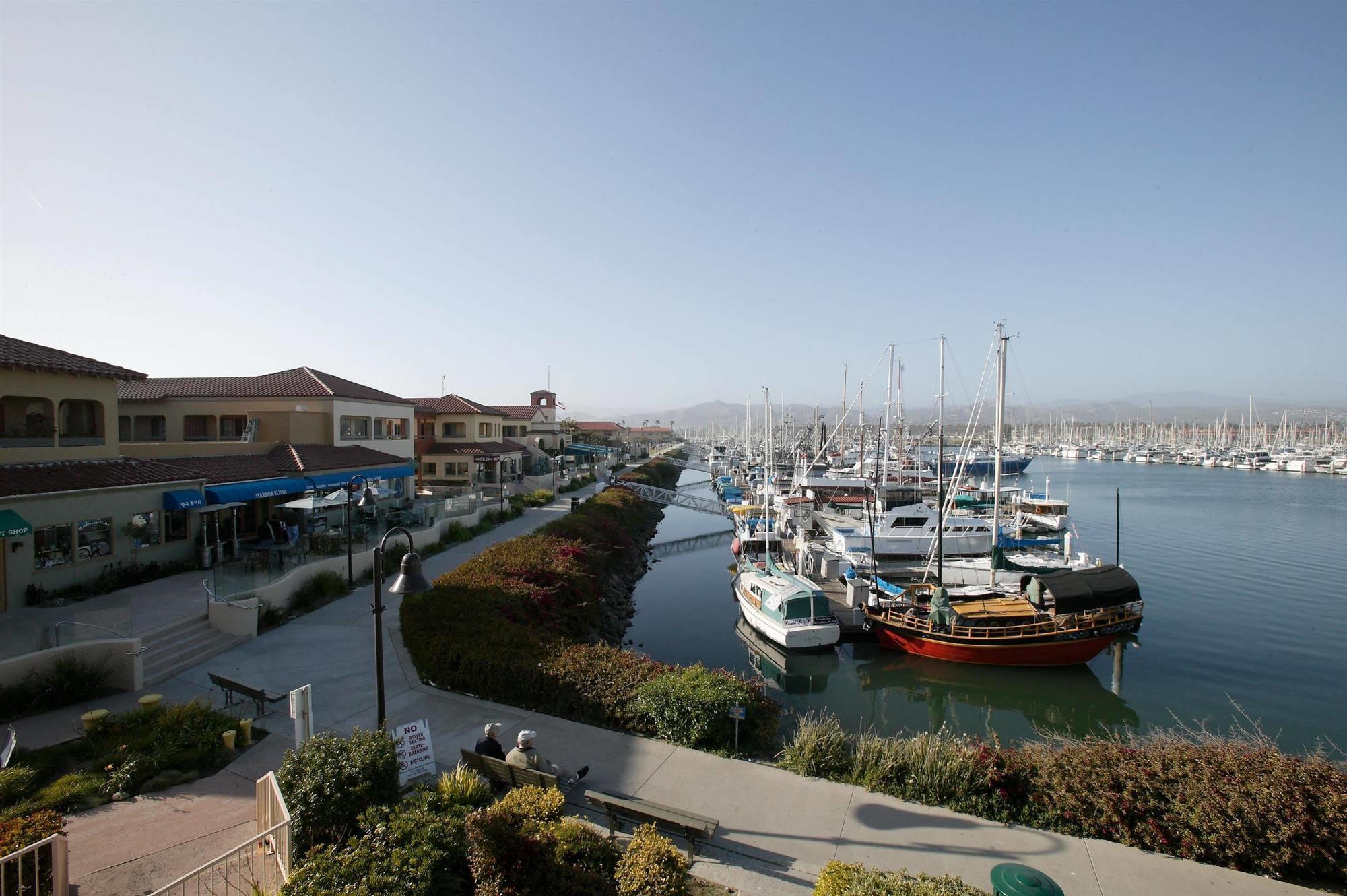 Four Points By Sheraton Ventura Harbor Resort Bagian luar foto
